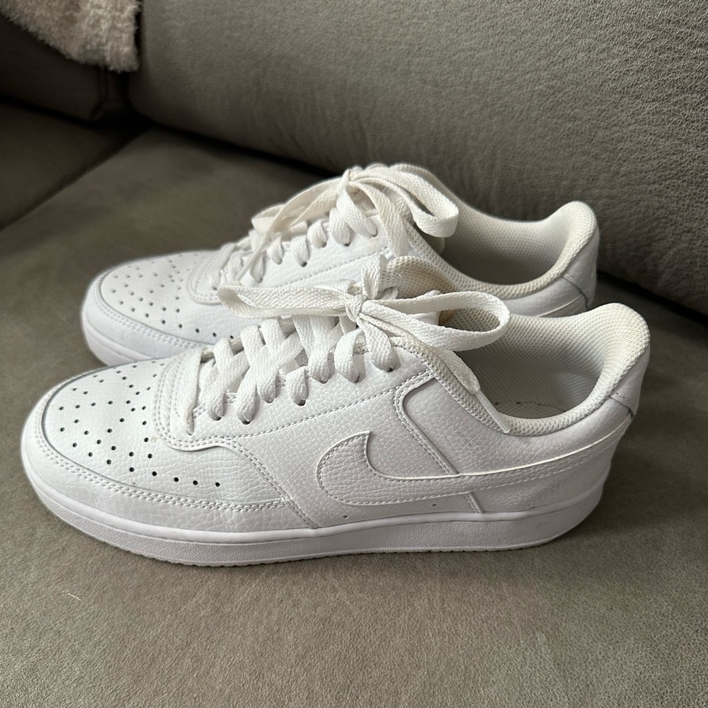 Nike Court sneaker, women’s 8.5